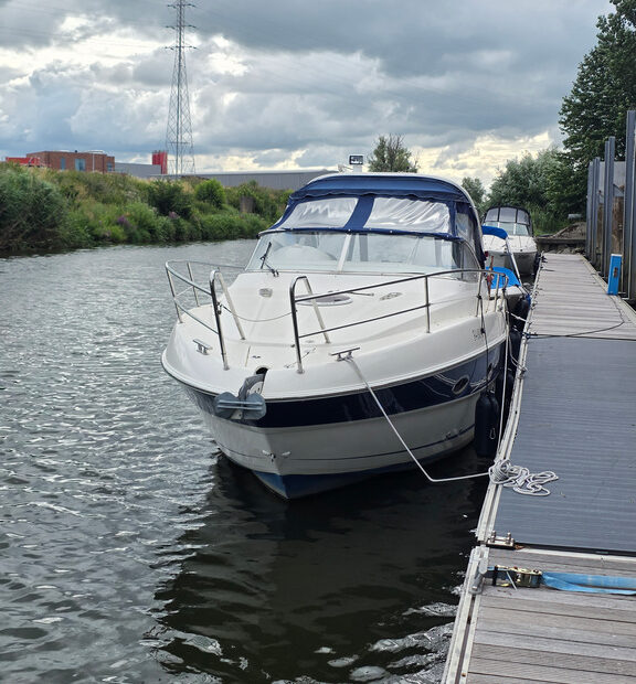 Bavaria-30-Sport-01